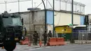 Laporan terakhir menyebutkan, 178 petugas penjara diculik di dalam penjara selama empat hari serangan kartel narkotika. (STRINGER/AFP)