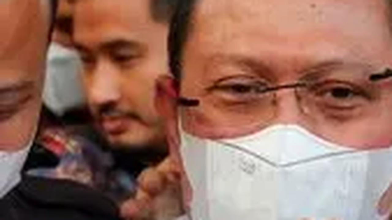 KPK Jebloskan Mantan Sekretaris MA Hasbi Hasan ke Sel Tahanan