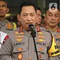 Menurut Kapolri Jenderal Listyo Sigit Prabowo, perjanjian kerja sama dilakukan untuk membangun sinergi antara Polri dengan KPK. (Liputan6.com/Faizal Fanani)