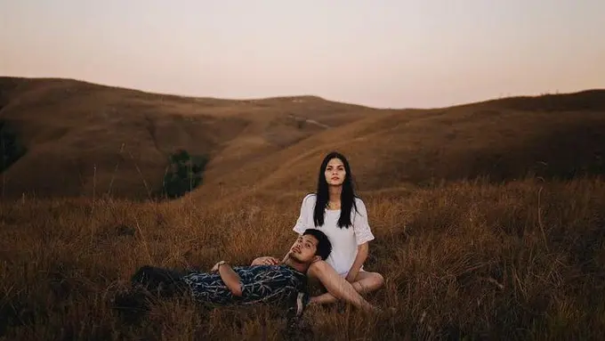 Petra Sihombing dan Firrina Sinatrya