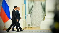 Presiden Jokowi bertemu dengan Vladimir Putin di Istana Kremlin, Moskow, Rusia. (BPMI Setpres/Laily Rachev)