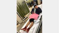 Seorang remaja Australia mengalami luka terbuka yang terus mengeluarkan darah setelah berendam di laut. Apa penyebabnya?