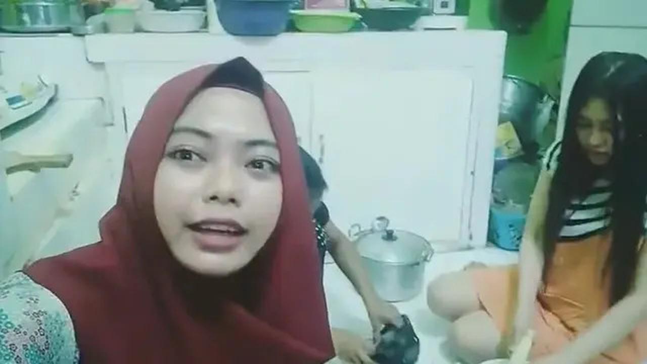Potret Dapur Via Vallen, Estetika Mewah yang Menggabungkan Tradisional dan Modernitas