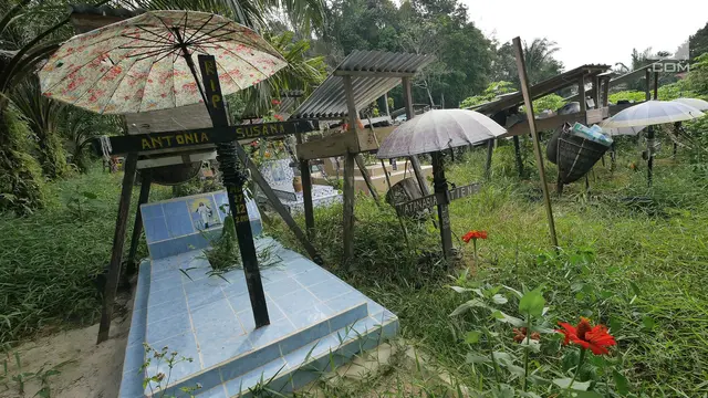 Kuburan Unik Khas Kalimantan