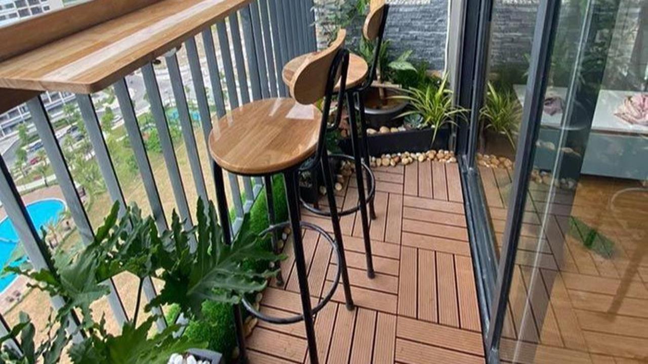 Ilustrasi Balkon Minimalis dengan Konsep Mini Bar (©Pinterest)