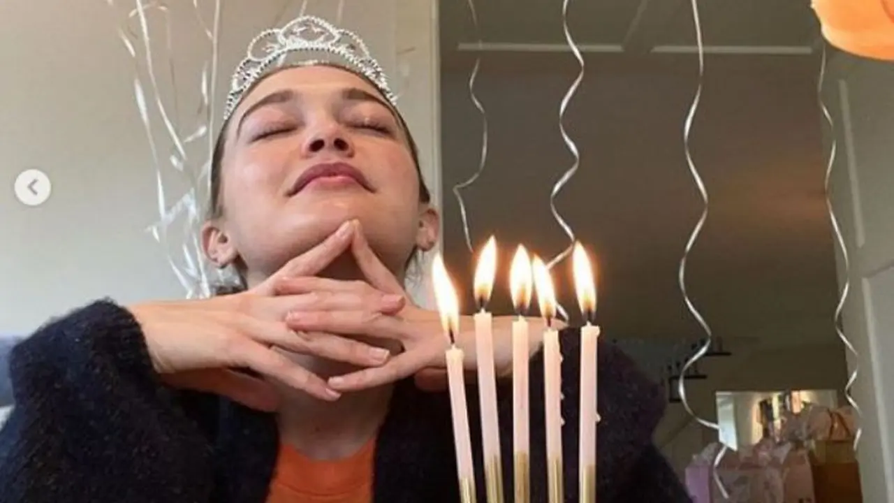 Gigi Hadid Saat Rayakan Ulang Tahun ke-25