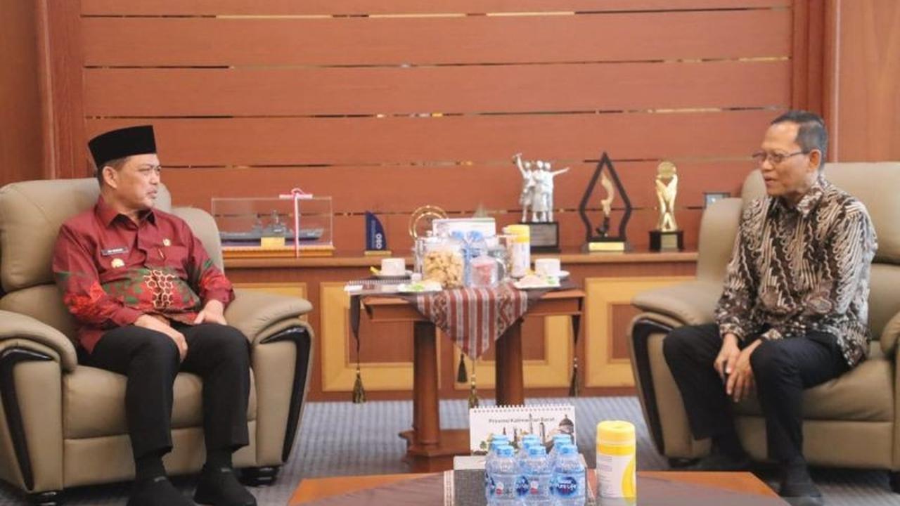 Transformasi Bisnis Kehutanan Kalbar: Dari Kayu Menuju Ekonomi Hijau Berkelanjutan