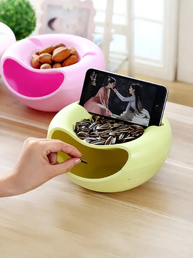 Mangkuk Cemilan dan sandaran Handphone