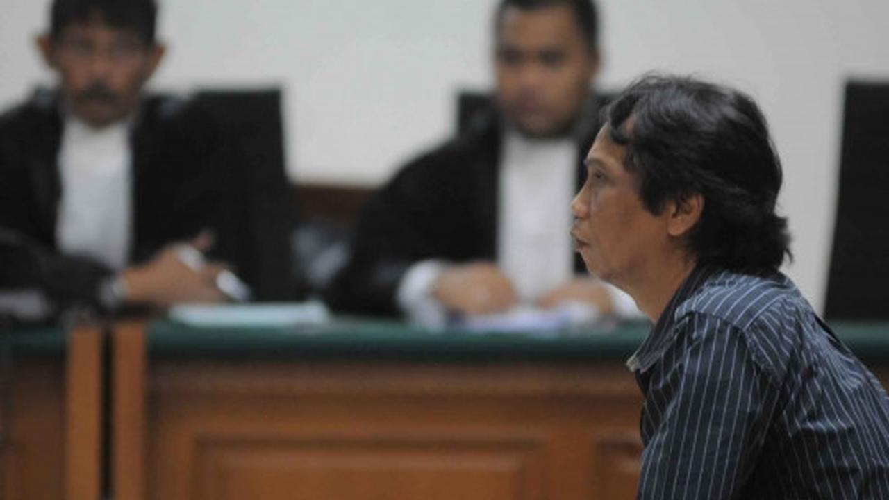 Mandra jalani sidang perdana kasus korupsi TVRI