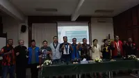 Perwakilan Organisasi Kepemudaan menggelar deklarasi mengecam aksi kekerasan dan terorisme di GKI Maulana Yusuf Bandung, Senin (14/5/2018)