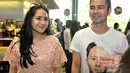 Raffi Ahmad Ingin Kue Pernikahan Seperti Ini. Raffi Ahmad ingin kue pernikahannya bernuansa tradisional Jawa, Jakarta, Rabu (17/9/14) (Liputan6.com/Panji Diksana)