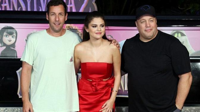 Selena Gomez Ubah Suaranya di Hotel Transylvania 2 - News 