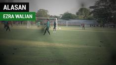 Berita video alasan pemain naturalisasi Ezra Walian belum bersama Timnas Indonesia U-22.