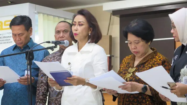 Ketua Pansel Capim KPK Yenti Ganarsih mengumumkan hasil uji kompetensi, Senin  (22/7/2019).