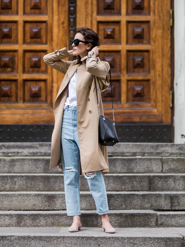 [Bintang] Jangan Buang Jeans Mama, Ini 5 Tips Mix and Match Biar Kekinian