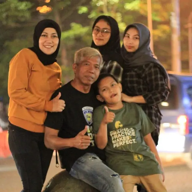 Kapok Poligami, Ini 6 Potret Mesra Kiwil dan Venti Figianti Saat Liburan
