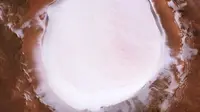 Detik-Detik Penampakan Kawah Raksasa Berisi Es di Mars, Ini Penjelasan ESA