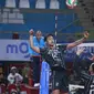 Pemain BIN Pasundan Cep Indra Agustin siap melepaskan spike saat melawan PDAM Tirta Bhagasasi Bekasi pada pertandingan final four Livoli Divisi Utama 2023 putaran pertama di&nbsp;GOR Joyoboyo, Kediri, Minggu, 3 Desember 2023. (foto: PBVSI)