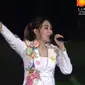 Via Vallen dalam Opening Ceremony Asian Games 2018 (SCTV)