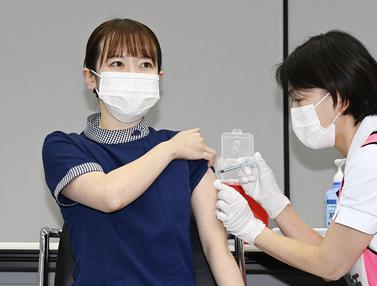 Jepang Mulai Booster Vaksin Covid-19 di Tengah Kekhawatiran Atas Omicron
