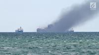 Ilustrasi Foto Kapal Terbakar (iStockphoto)