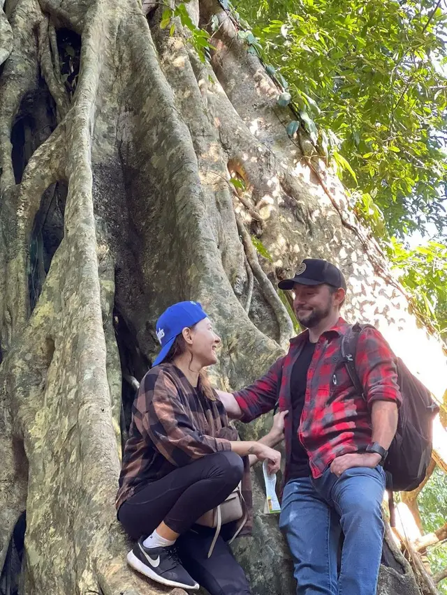 Dewi Rezer dan Ethan Alarmk