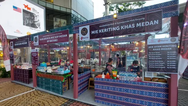 Kemenparekraf gelar pekan raya produk kreatif dan kuliner Sumatera Utara bertajuk Beli Kreatif Danau Toba (BKDT) dan Pesona Kuliner Danau Toba (PKDT) di Summarecon Mall Serpong (SMS).