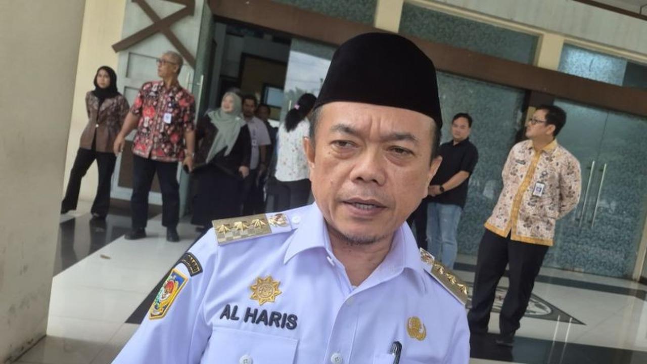 Gubernur Jambi Pastikan Kerugian Nasabah Bank Jambi Akibat Peretasan Ditanggung Laba 2025