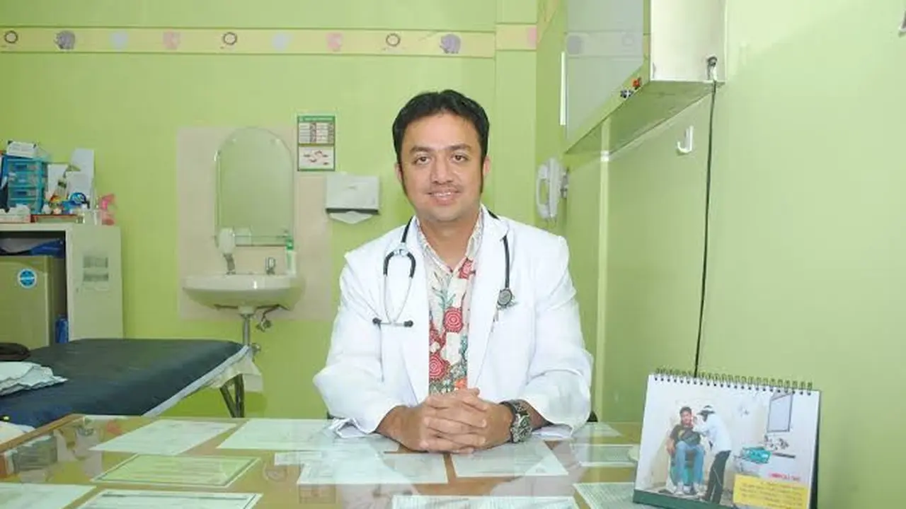 Dokter spesialis anak Farabi El Fouz. (Istimewa)