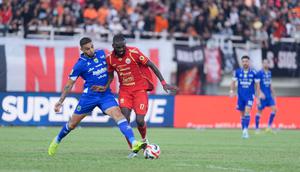 Di sisa dua partai, sudah tidak mungkin lagi Persija mengejar Persib. Sebab, Macan Kemayoran terpaut sepuluh angka dari Maung Bandung. (Dok Pesija)