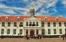 Libur Lebaran 2026, Kota Tua Suguhkan Keroncong hingga Lighting Art