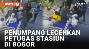 Tindakan pelecehan kembali terjadi di stasiun kereta api. Insiden terekam CCTV di Stasiun Paledang Bogor Senin (22/8/2022). Pelaku seorang penumpang pria menghampiri meja petugas perempuan. Tak diduga ia mengangkat jilbab korban di depan banyak orang...