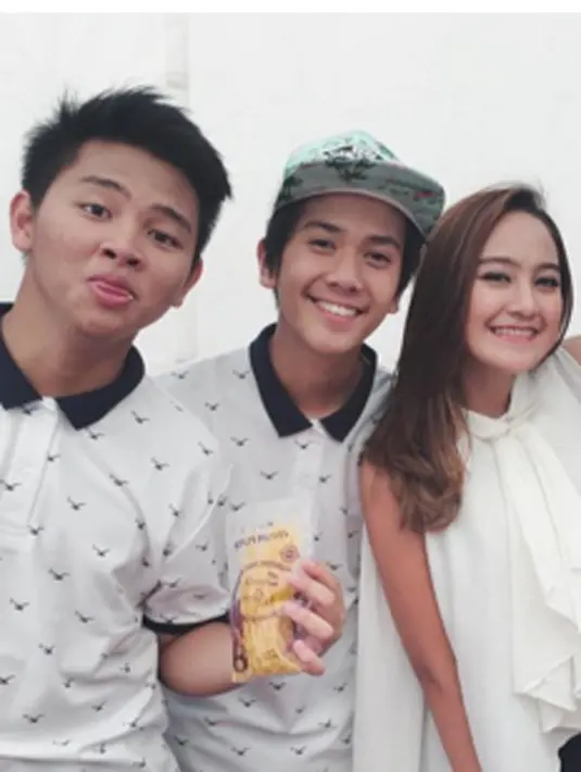 Namun hubungan mereka kandas, para penggemar pun berharap agar mereka dapat rujuk lagi. (viainstagram@shalsabilaadr/Bintang.com)