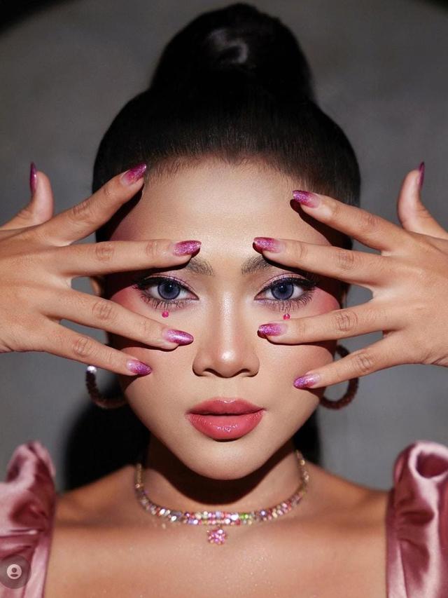 Potret selebgram Hanum Mega