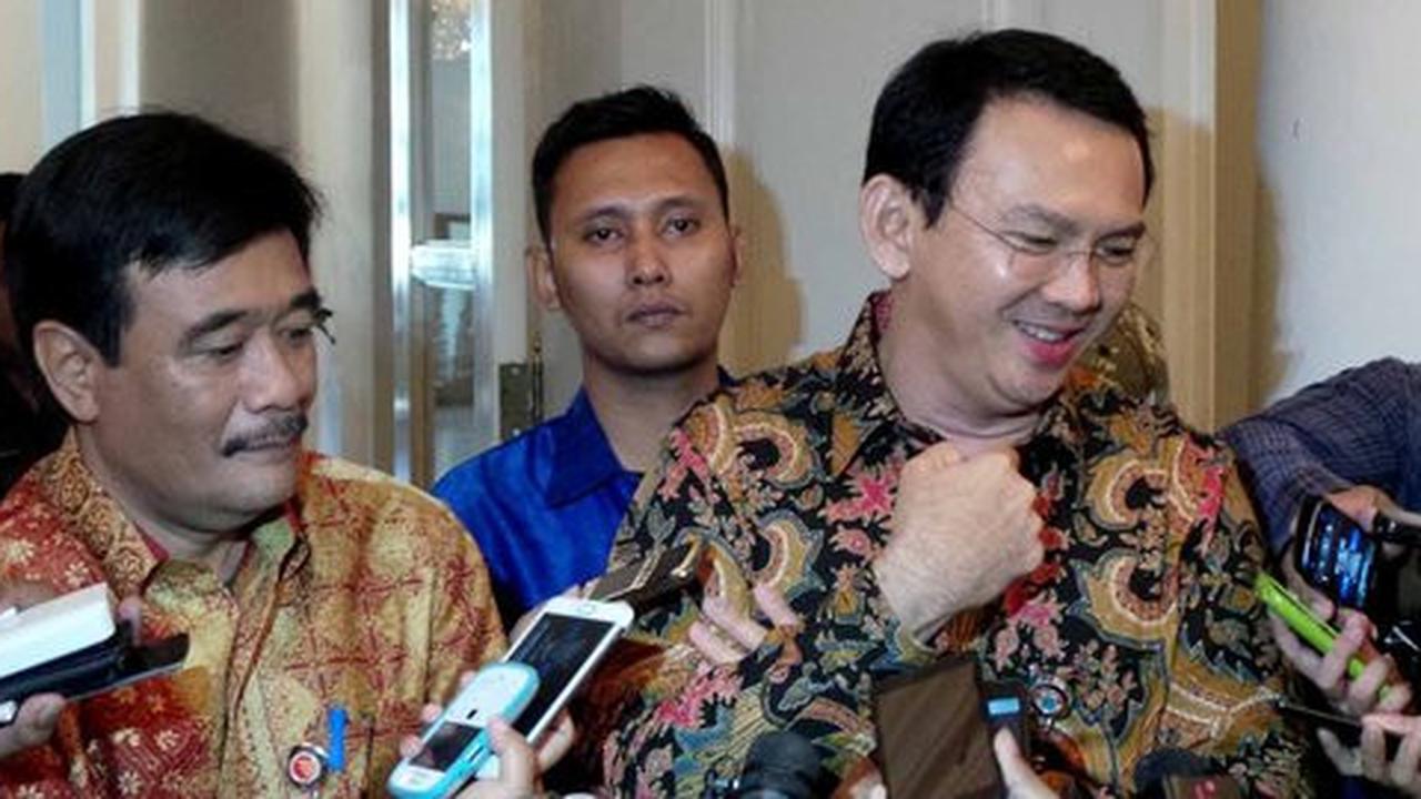 Di depan DPRD, Djarot bela Ahok soal temuan BPK di RS Sumber Waras