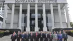 Delegasi Asosiasi Sekjen Mahkamah Konstitusi Se Asia mengunjungi Gedung Mahkamah Konstitusi Republik Indonesia, Jakarta, Selasa (26/5/2015). Kunjungan dalam rangka observasi persidangan. (Liputan6.com/Herman Zakharia)