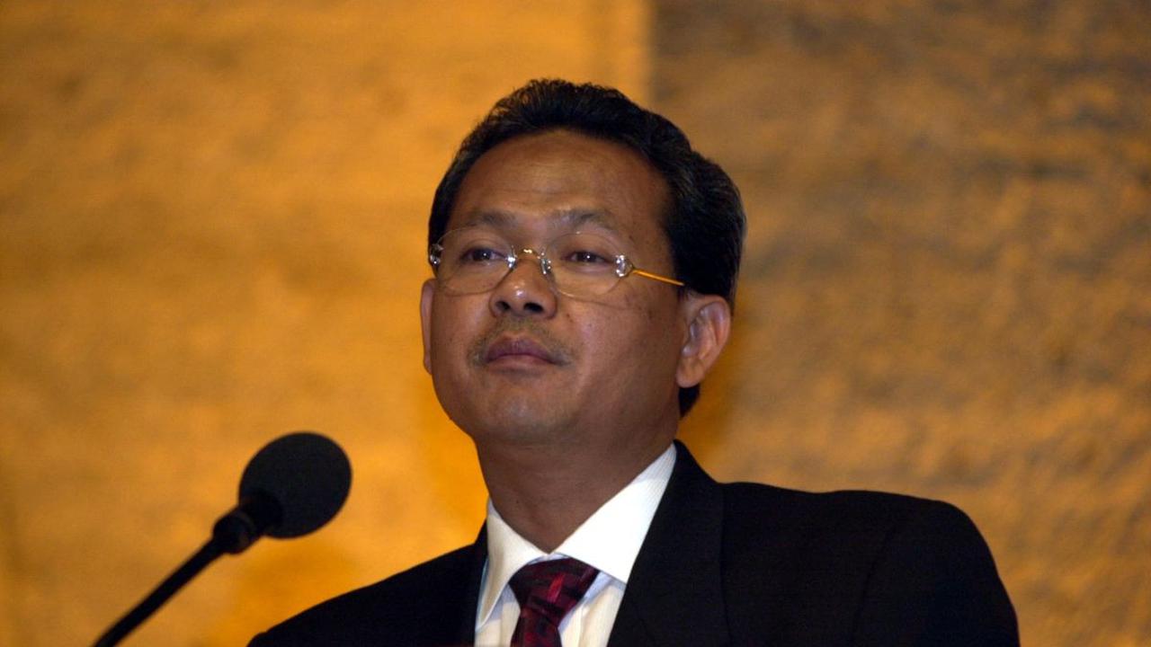 Rokhmin Dahuri, nomor urut 1 dari PDIP, dapil Jawa Barat VIII.