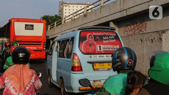 Angkutan Umum Jadi Sasaran Pemasangan Alat Peraga Kampanye (APK)