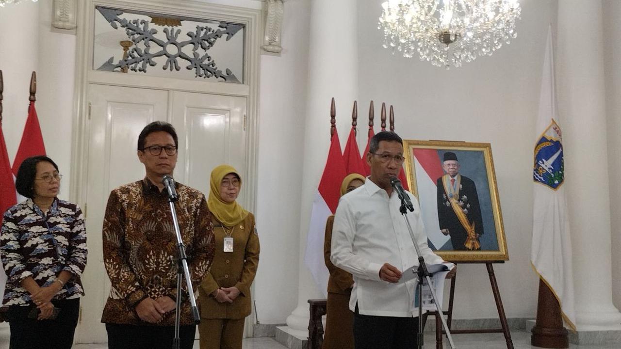 Selain untuk memperbaiki aset daerah setiap tahunnya, kata Heru renovasi tersebut juga sebagai upaya memperbaiki cagar budaya yang rusak.<br>