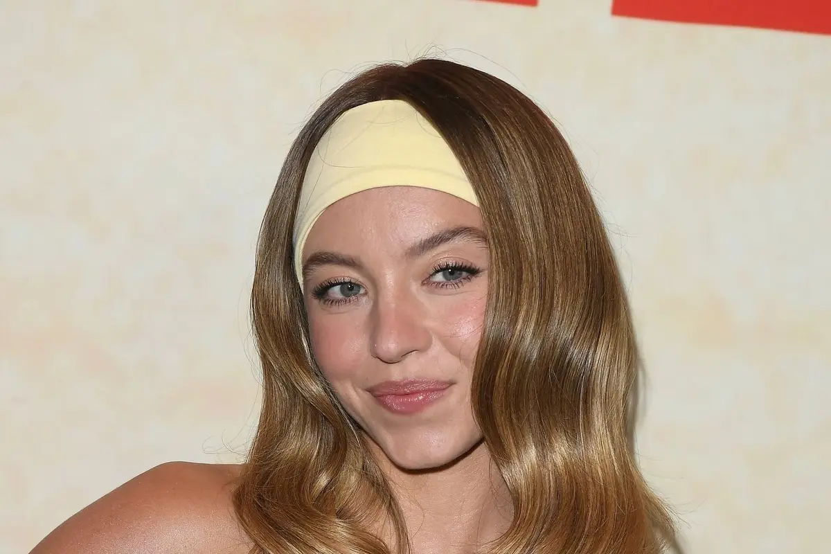 Sydney Sweeney Returns After Her Controversial American Eagle Ad