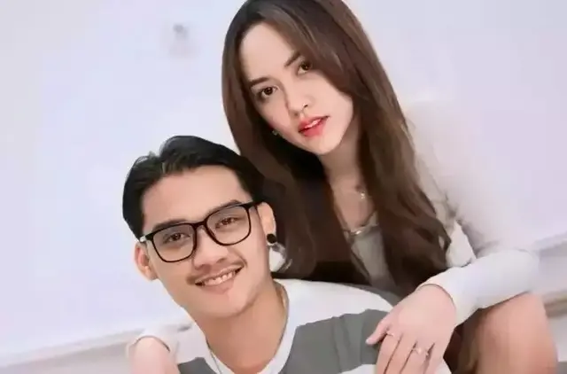 Tak ingin menunda kehamilan, Happy Asmara kurangi jadwal manggung demi bisa segera punya momongan