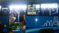 Naik Bus DAMRI ke GBLA, Skuat Persib Jadi Tontonan Bobotoh