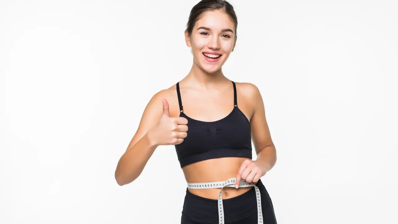 Ilustrasi menurunkan berat badan/freepik.com/diana.grytsku