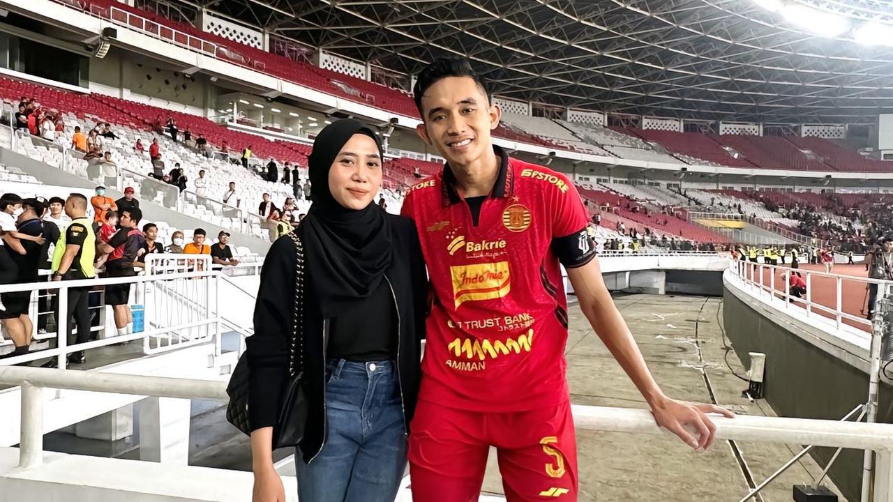 Potret Mesra Rizky Ridho dan Sendy Aulia yang Sudah Lamaran Setelah 8 Tahun Pacaran