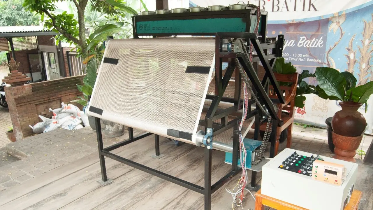 Mesin Batik Fotonik - Purwarupa TRL 7 (Humas ITB)