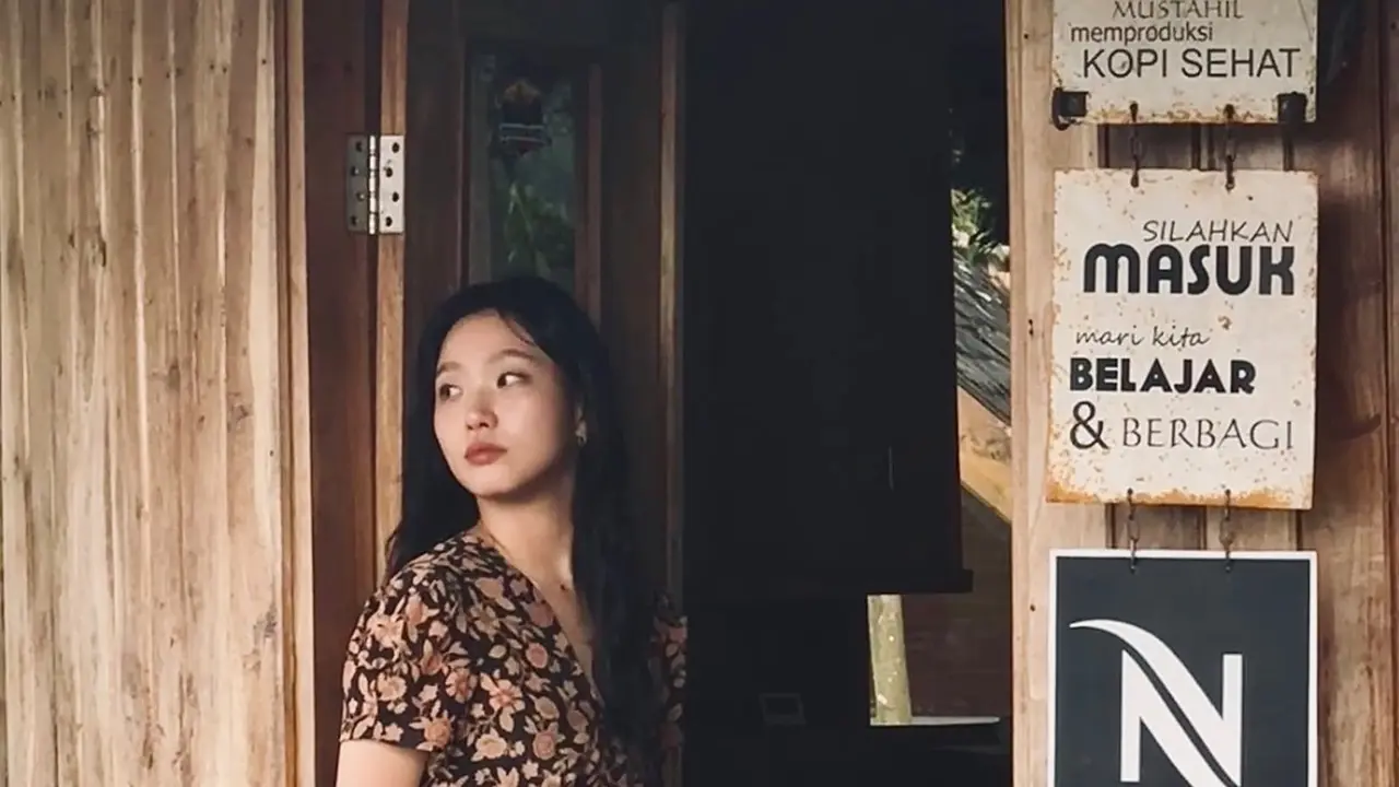 Kim Go Eun (Instagram/wxczsz)