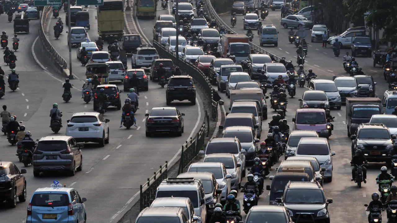 Kemacetan di Jalur Alternatif