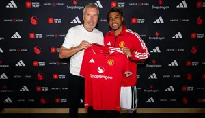Michael Carrick Belum Selesai Belanja, Ini 3 Gelandang yang Masuk Radar MU