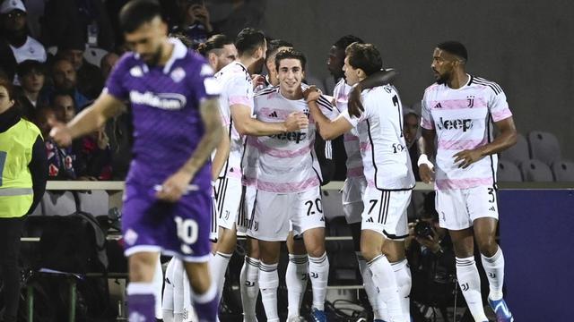 Foto: Melihat Perjuangan Keras Juventus Mencuri Poin Penuh di Markas Fiorentina