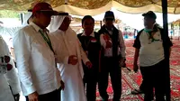 Menteri Agama Lukman Hakim meninjau persiapan sarana wukuf di Arafah Arab Saudi. (Liputan6.com/ Muhammad Ali)